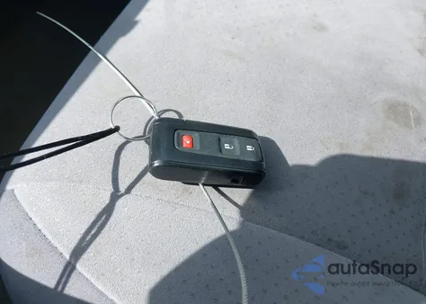 2004 Toyota Prius from USA, damaged, VIN JTDKB20U540055292